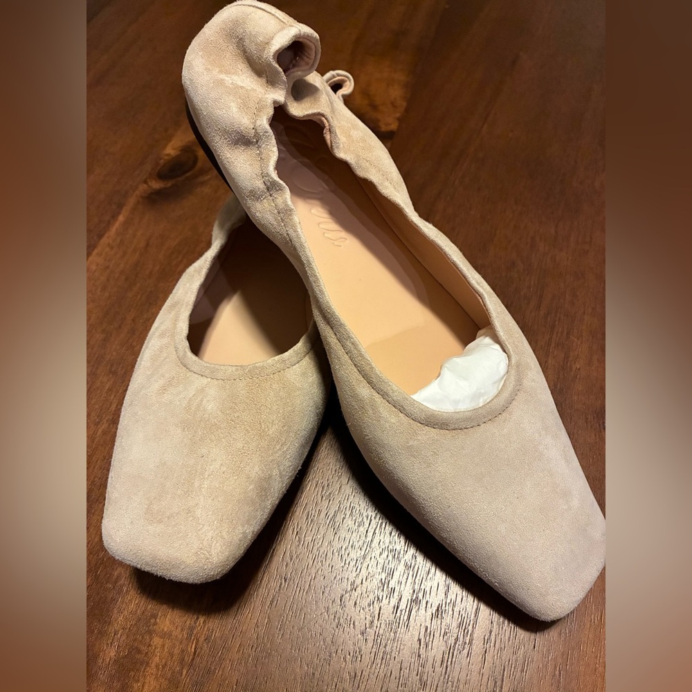 J. Crew Beige Women's Flats Size 11 - New in Box